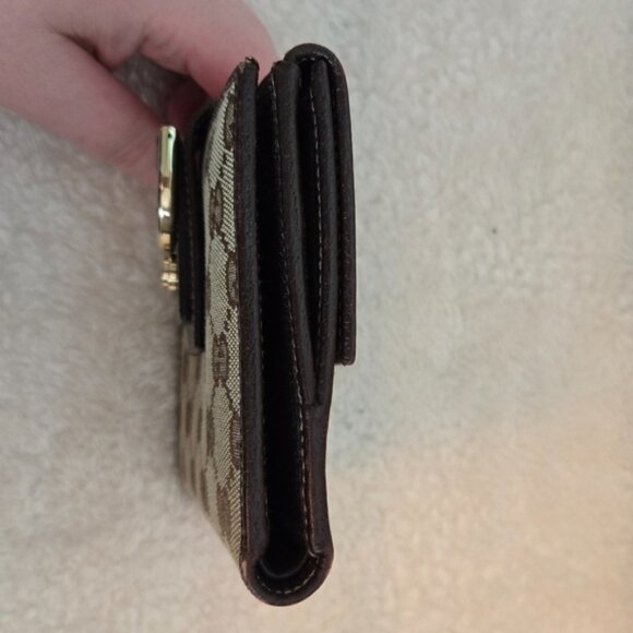 Gucci Beige and Brown GG Canvas Wallet - Picture 7 of 7